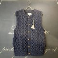 OMOI KNIT VEST