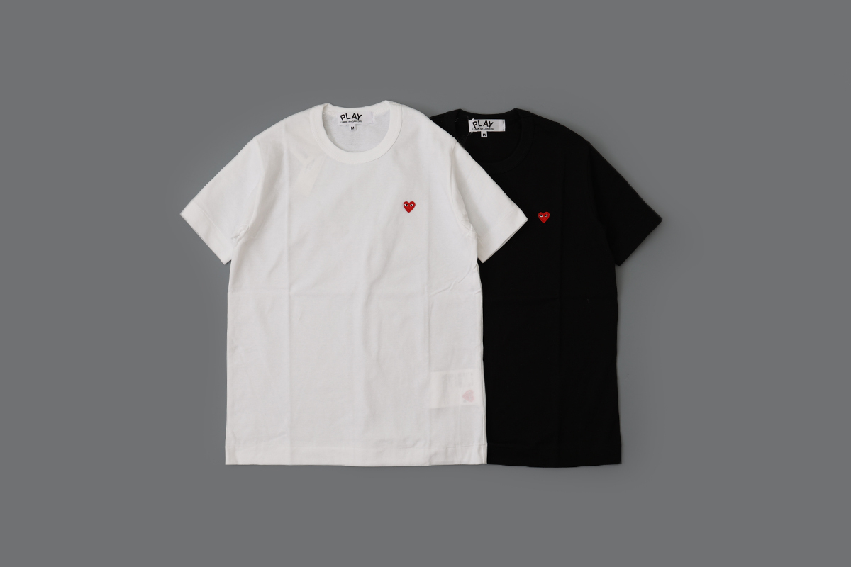 Comme des garcons play women's little 2025 red heart tee