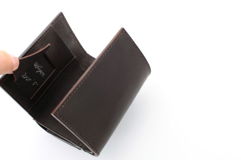 ebagos エバゴス ショルダー オイルショルダー 三つ折スナップボタン財布