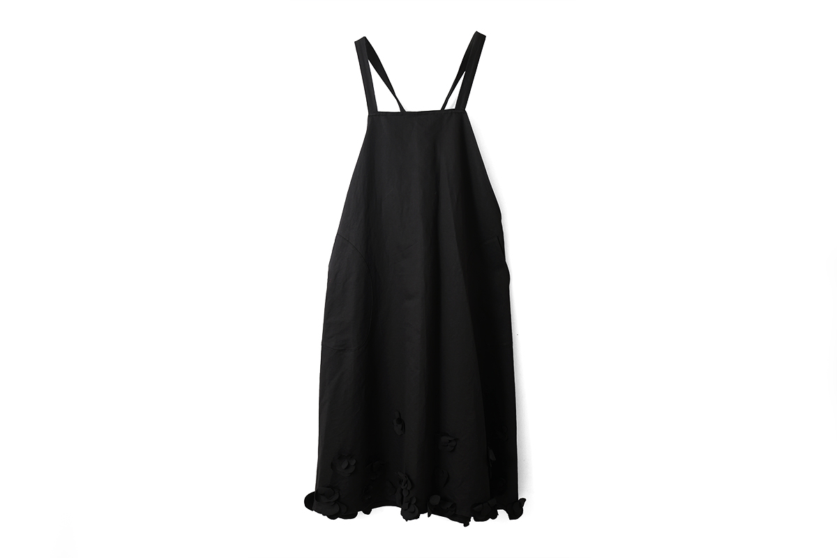 apron dress (BK)